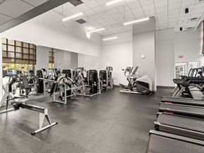 10 Museum Way 828, Cambridge MA 02141