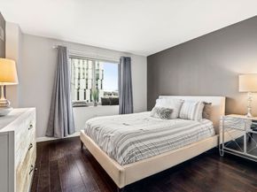 10 Museum Way 828, Cambridge MA 02141