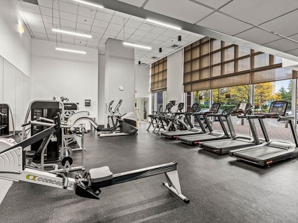 10 Museum Way 828, Cambridge MA 02141