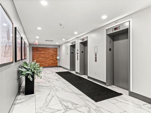 10 Museum Way 828, Cambridge MA 02141