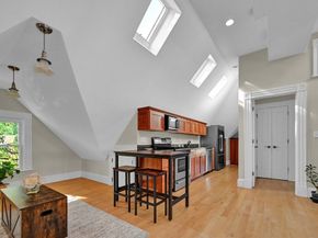 22 Lowell St 3, Somerville MA 02143