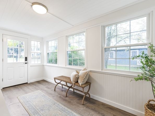 332 Hillcrest Road, Needham MA 02492