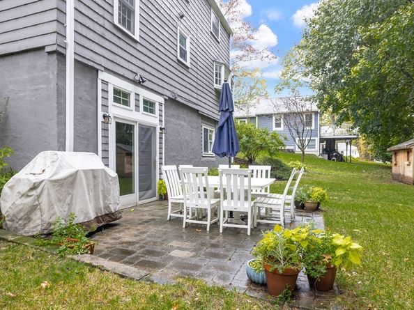 332 Hillcrest Road, Needham MA 02492
