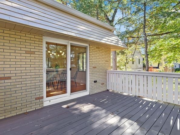 30 Colby Rd, Wellesley MA 02482