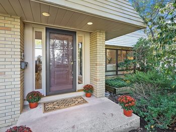 30 Colby Rd