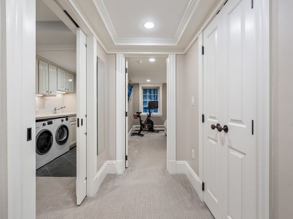 93 Pembroke St 1, Boston MA 02118