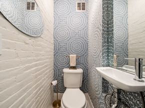 93 Pembroke St 1, Boston MA 02118