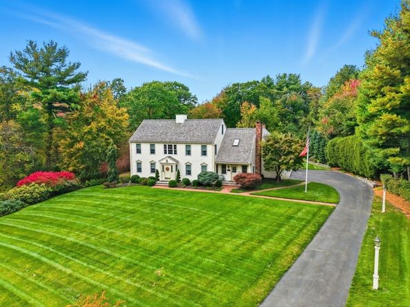 10 Shrine Road, Norwell MA 02061