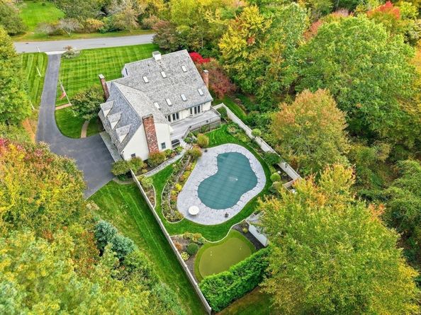 10 Shrine Road, Norwell MA 02061