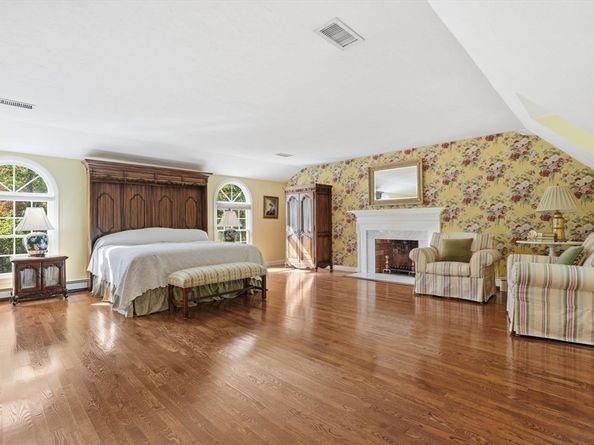10 Shrine Road, Norwell MA 02061