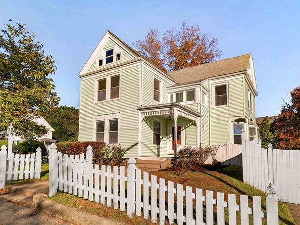 37 Monatiquot Ave, Braintree MA 02184