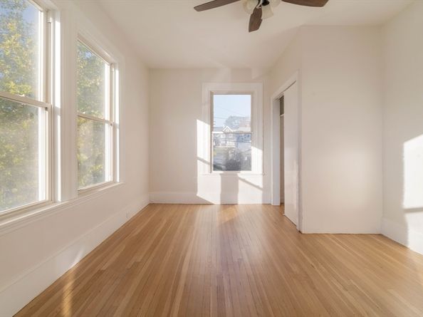 37 Monatiquot Ave, Braintree MA 02184
