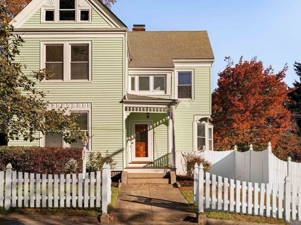 37 Monatiquot Ave, Braintree MA 02184