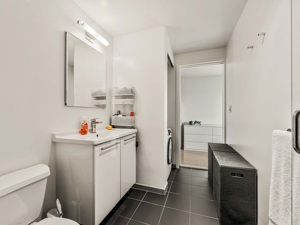 1 Earhart St 705, Cambridge MA 02141