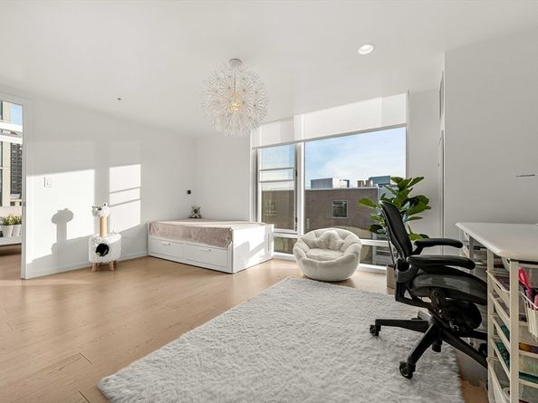 1 Earhart St 705, Cambridge MA 02141