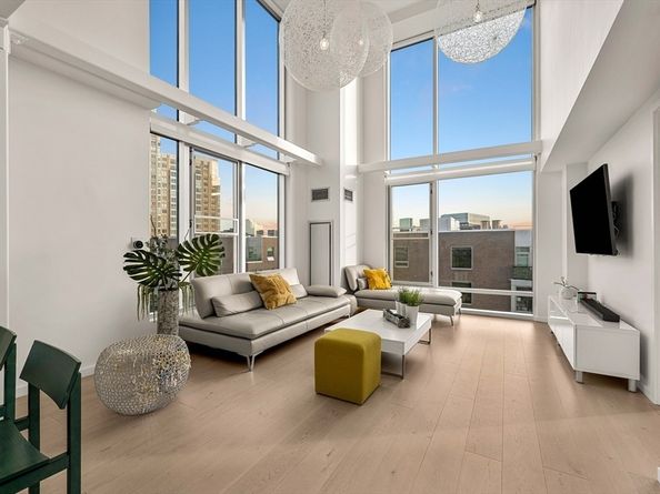 1 Earhart St 705, Cambridge MA 02141