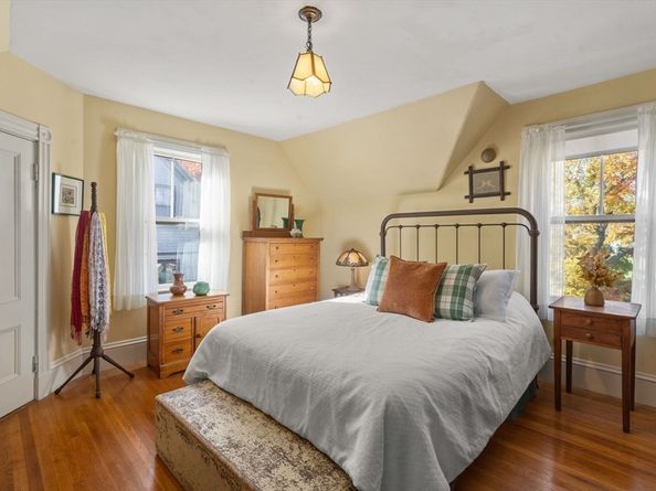 5 Byron St, Wakefield MA 01880