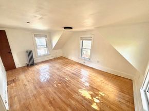 37 Hunt St, Brockton MA 02302