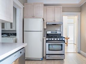 12 Gibbs 2, Brookline MA 02446