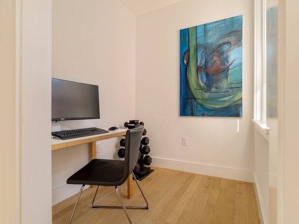 276 Harvard Street 7, Cambridge MA 02139