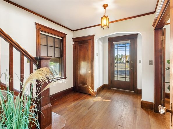 807 Salem St, Lynnfield MA 01940