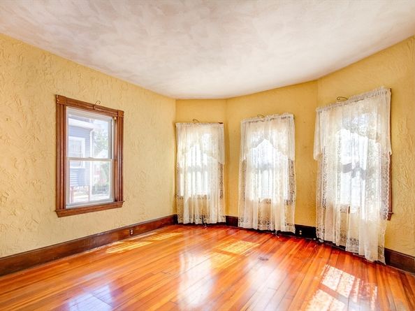 89 Judson St, Malden MA 02148