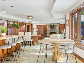 72 Meriam St, Lexington MA 02420