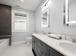 669 Boylston St 669, Newton MA 02459