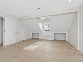 48 Ash Ave B, Somerville MA 02145