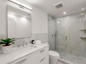 1731 Beacon St 114, Brookline MA 02445