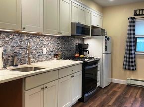 127 King Street, Hanover MA 02339