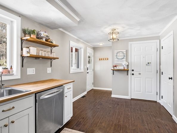 300 Woburn St, Wilmington MA 01887