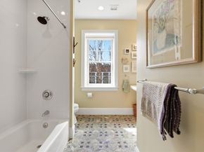 52 Thurston St 3, Somerville MA 02145