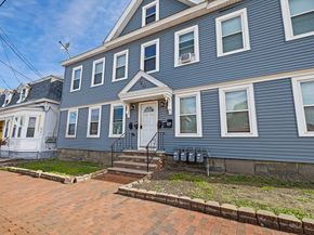 94 Main St, North Andover MA 01845