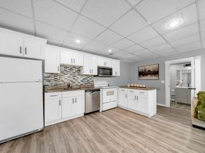 94 Main St, North Andover MA 01845
