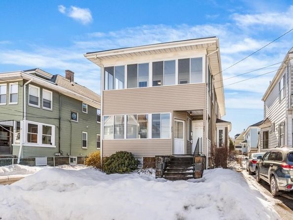 267-269 Farrington St, Quincy MA 02170