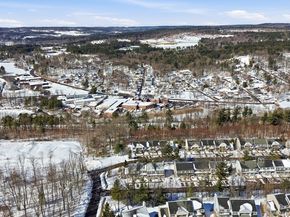 147 Costitution Drive 147, Fitchburg MA 01420