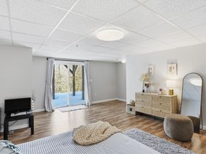 147 Costitution Drive 147, Fitchburg MA 01420