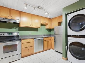 33 Maplewood Avenue 310, Gloucester MA 01930