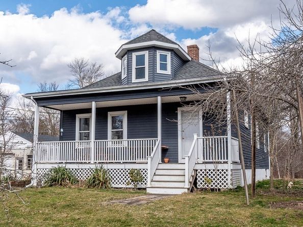 30 Sanger St, Bridgewater MA 02324