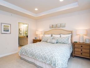 10 Weathervane Drive 20, Walpole MA 02081