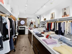 49 Charles St, Boston MA 02114