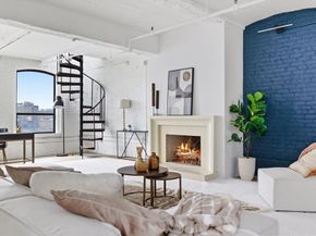 121-123 Beach St 803, Boston MA 02111