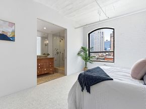 121-123 Beach St 803, Boston MA 02111