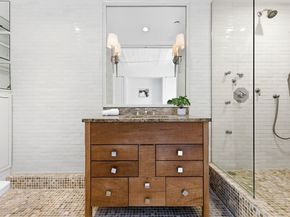 121-123 Beach St 803, Boston MA 02111