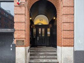 121-123 Beach St 803, Boston MA 02111