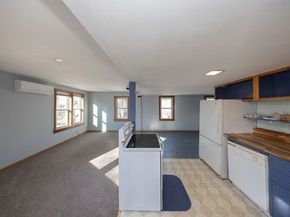 2 Teconnett Path, Worcester MA 01605