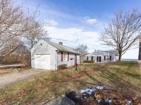6 John Alden Rd, Plymouth MA 02360