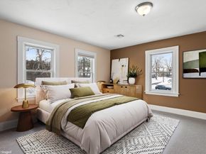 20 Elm St, Milford MA 01757