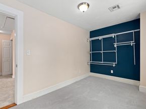 20 Elm St, Milford MA 01757